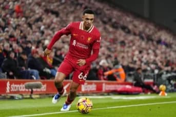 Alexander-Arnold's Injury Less Severe; Two Weeks Recovery Expected