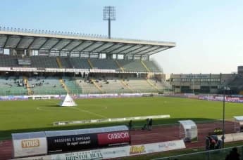 Iconic Stadio Euganeo: Padova's Vibrant Sports Hub