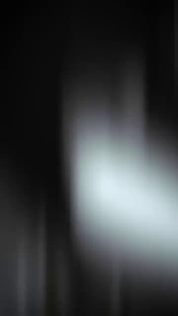 Ymnm2BjkxIBds 9Y