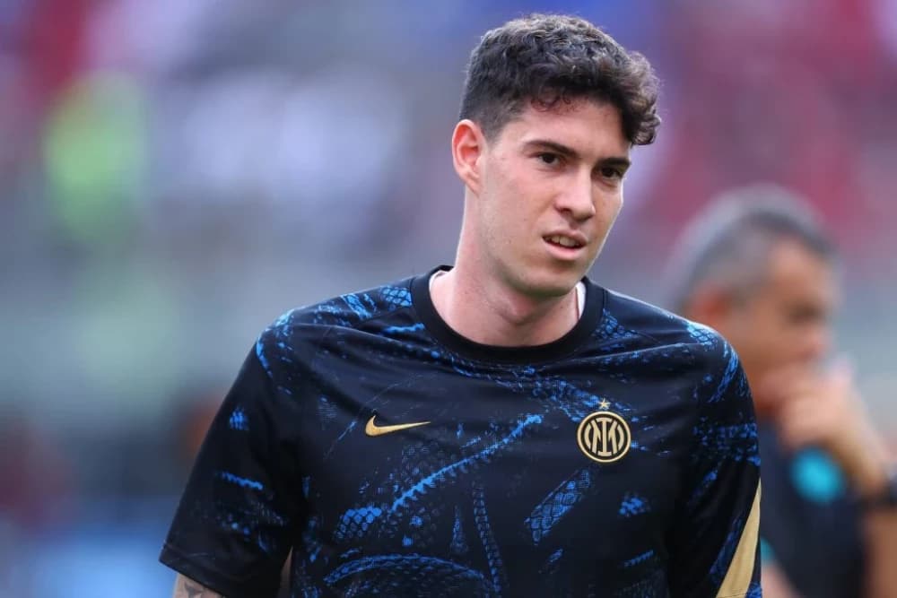 Alessandro Bastoni: A Rising Star in Football