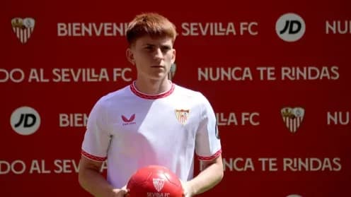 Valentín Barco Faces Uncertainty in Sevilla Loan Spell
