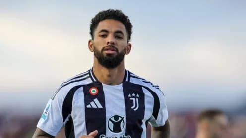 Douglas Luiz's Juventus Struggles: Premier League Return Ahead?