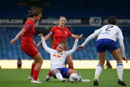 Leeds United Dominates York City with 3-0 Victory at Home