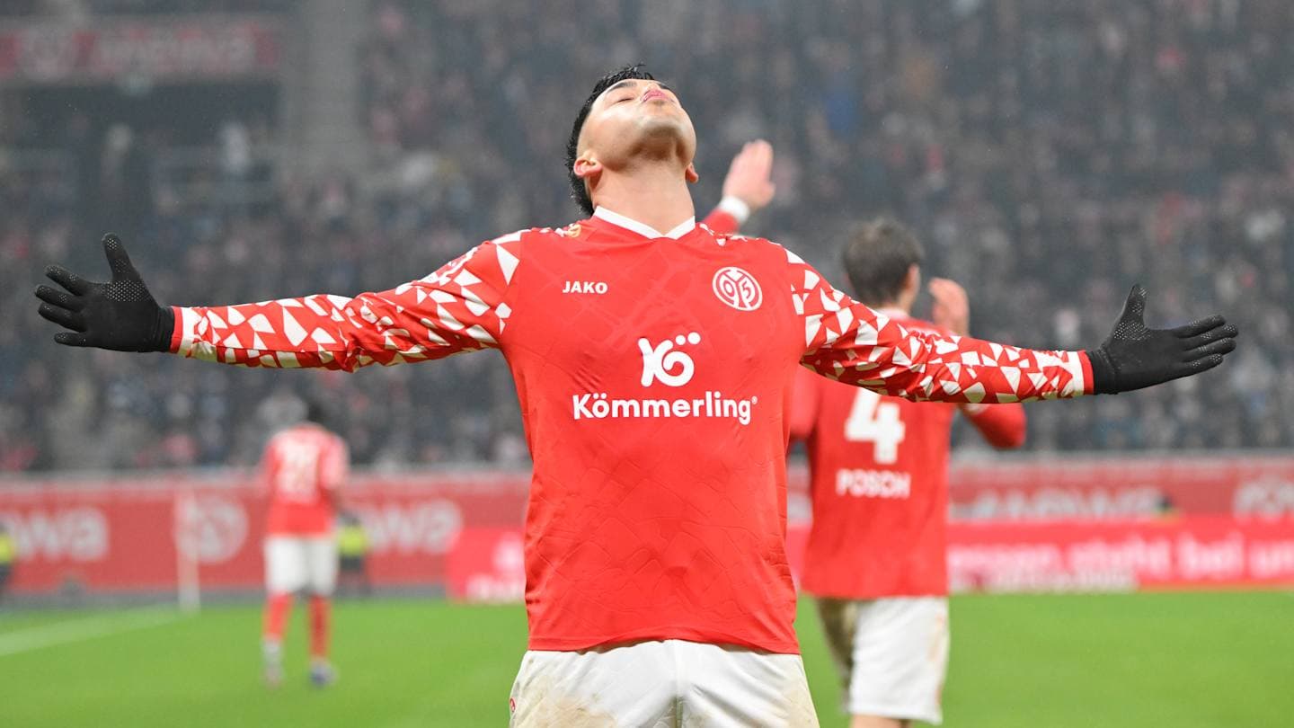 01kjzj8ffkm4kxh7q205 01kjzj8ffkm4kxh7q205